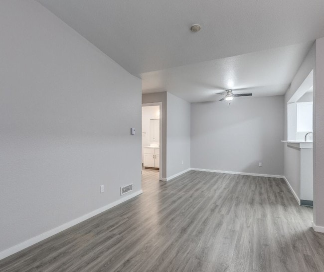 Building Photo - The Colony at Bear Creek