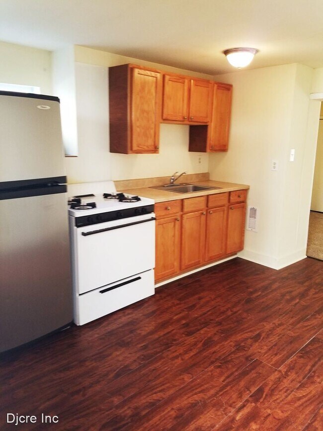Foto del edificio - 2 br, 1 bath House - 1032 S. Dorrance Street