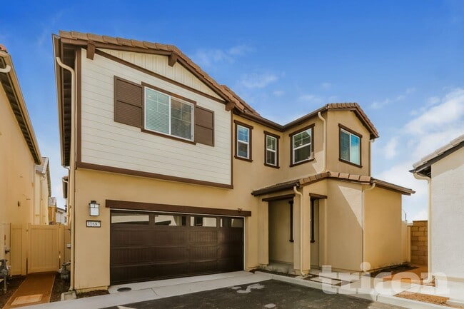 Building Photo - 31687 Hans Dr