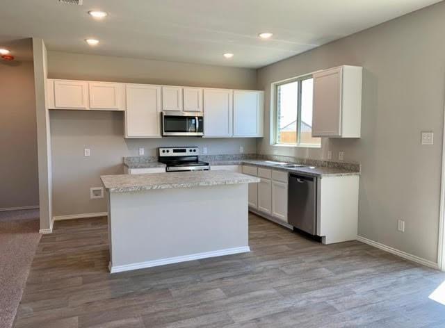 Foto del edificio - 915 Hurstwood Dr