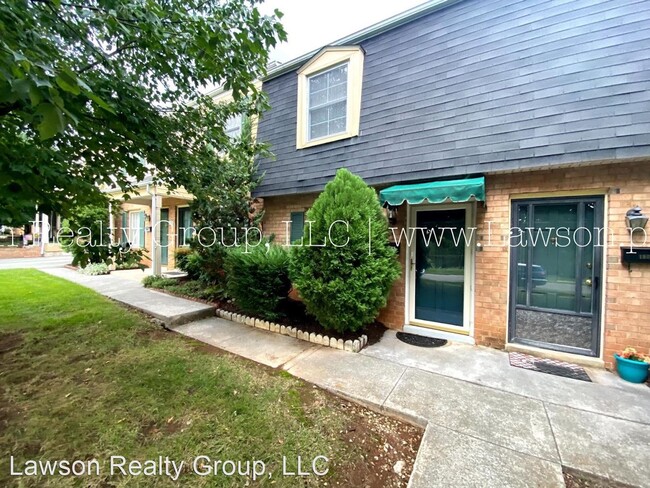 Building Photo - 2 br, 1 bath House - 1805 Bluemont Ave.