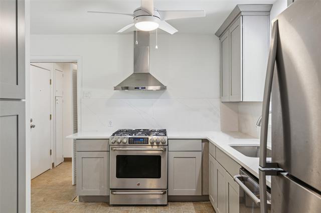 Foto del edificio - 6418 Dunstan Ln