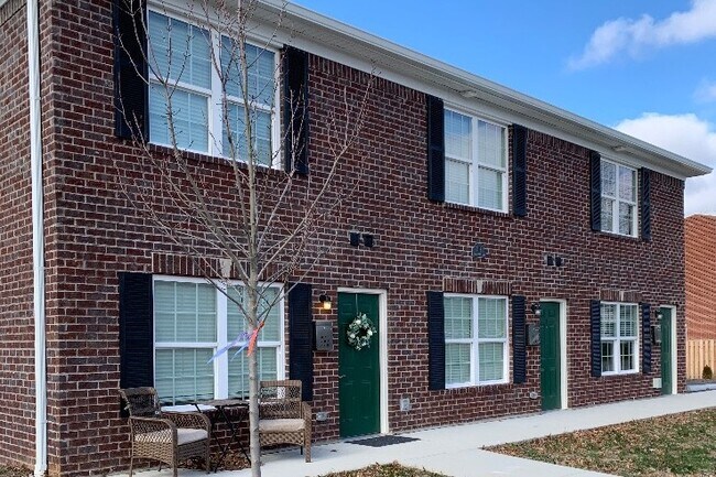 Vista frontal - 1112 King Arthur Ln