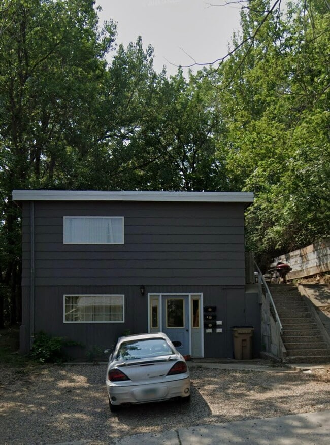 Building Photo - 1117 9th St NW
