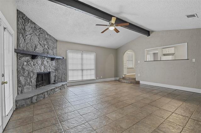 Building Photo - 2533 N Prairie Creek Rd