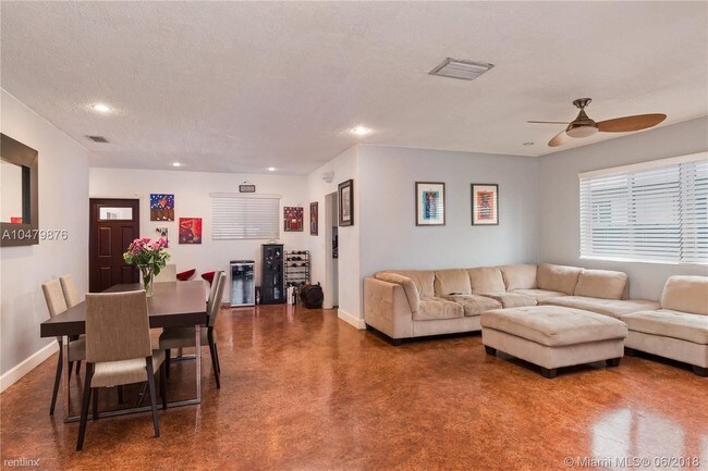 Building Photo - 3 br, 2 bath  - 7517 Bounty Ave