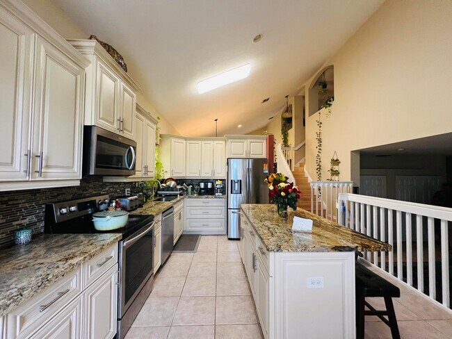 Foto del edificio - 7859 Springvale Dr