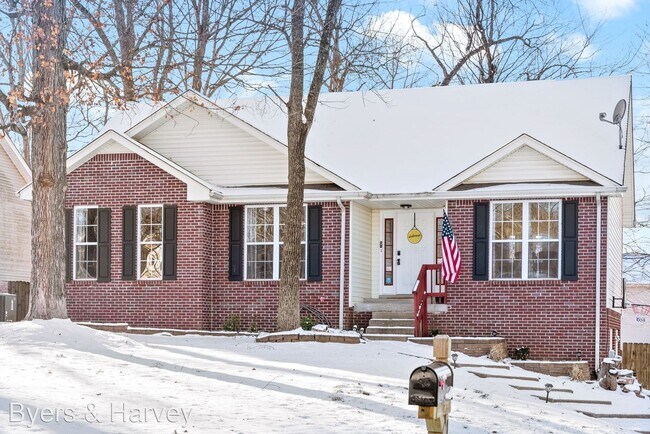 Foto del edificio - 3 br, 2 bath House - 1547 West Barrywood C...