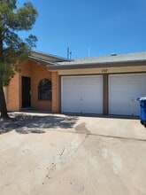 Building Photo - 1517 Prado Del Sol Dr