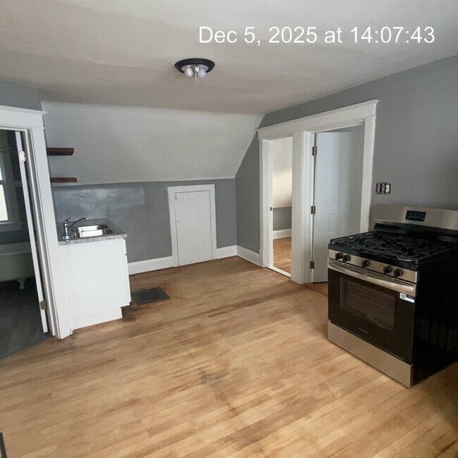 Foto del edificio - 823 E Clarke St