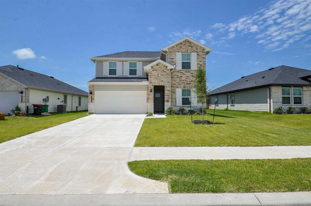 Foto principal - 31707 Hallington Hl Ln