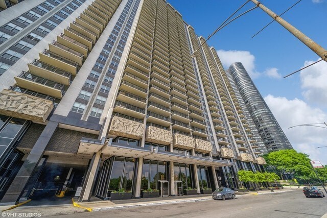 Foto principal - 400 E Randolph St