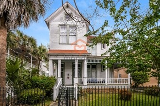 Building Photo - 254 Rutledge Ave