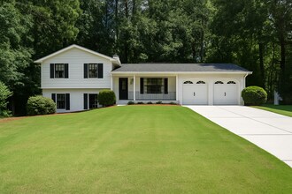 Building Photo - 1378 Stonehenge Ct