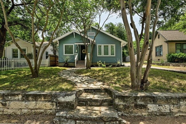 Building Photo - 4615 Ramsey Ave