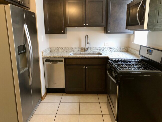 Building Photo - 3024 S Harlem Ave
