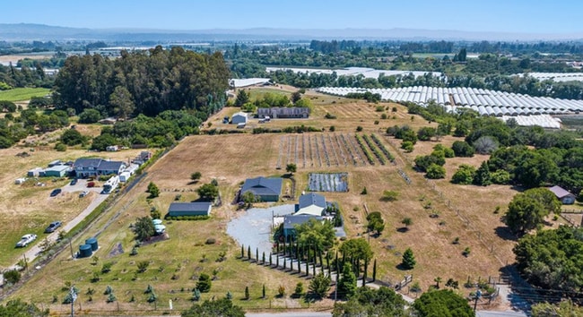 Building Photo - Watsonville: Tranquil Home & Ranch/Farm on...