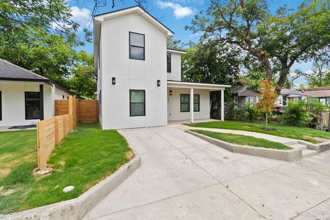 Building Photo - 237 Carle Ave