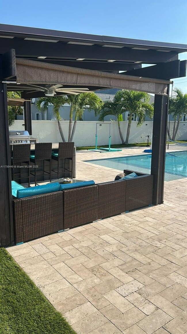Foto del edificio - 12413 SW 220th St
