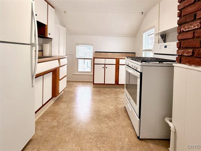 Foto del edificio - 88 E 5th St