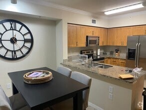 Building Photo - 6400 Emerald Dunes Dr