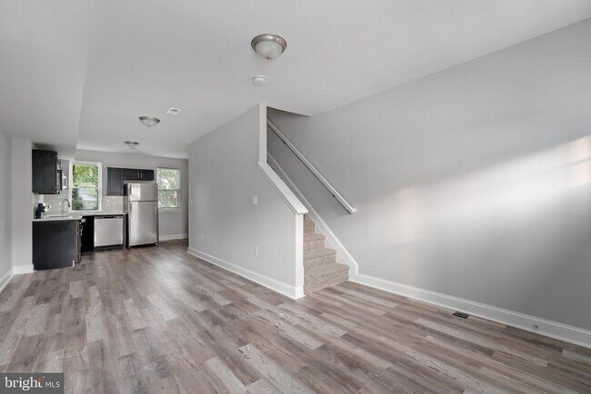 Building Photo - 3138 Stafford St