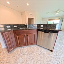 Building Photo - 3772 Pino Vista Way