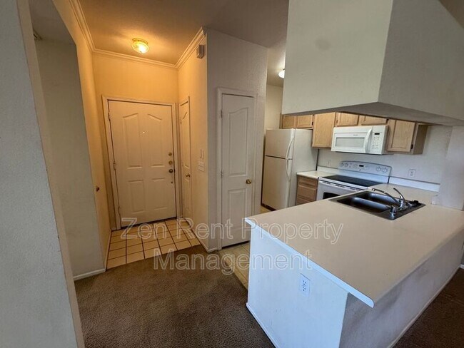 Foto del edificio - 16013 S Desert Foothills Pkwy