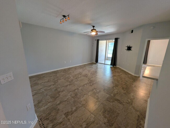 Foto del edificio - 1804 Prestwick Pl
