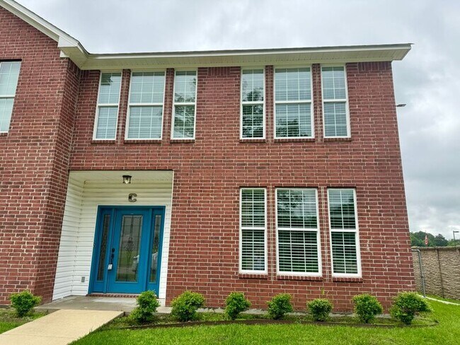 Foto del edificio - 2 Fernwood Drive C