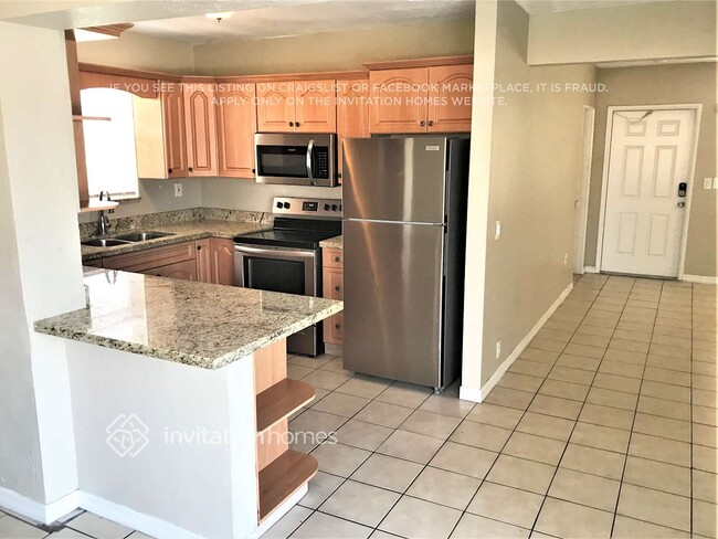 Building Photo - 3210 SW 67th Way