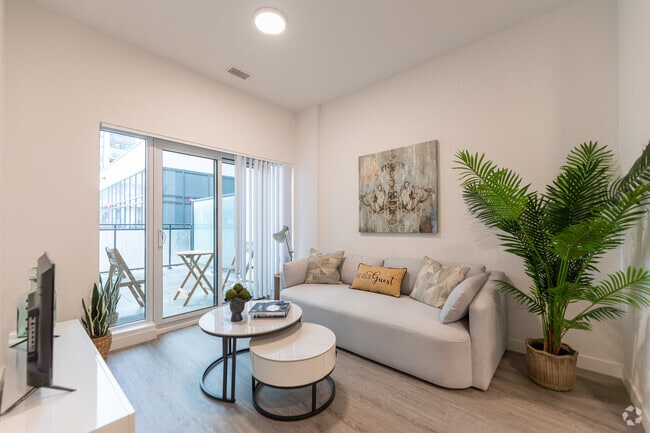 2 chambres, 1 salle de bain - 664 pi2 - Salon - SOHOSQ Rentals