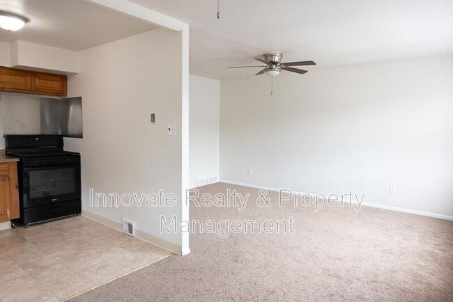 Building Photo - 109 Lockart Plaza