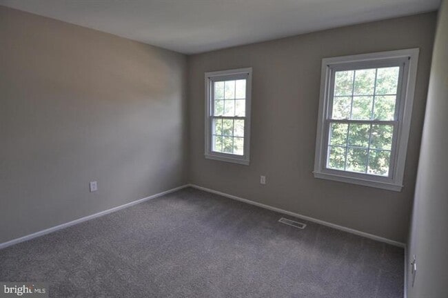 Building Photo - 203 Watts Branch Pkwy