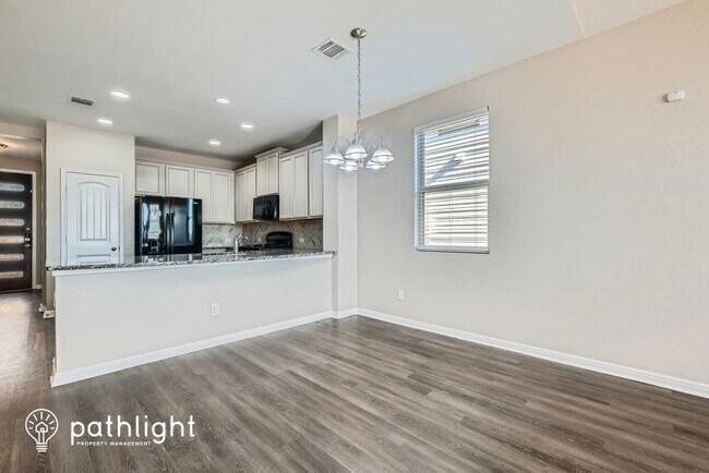 Building Photo - 6714 Dashmoor Creek