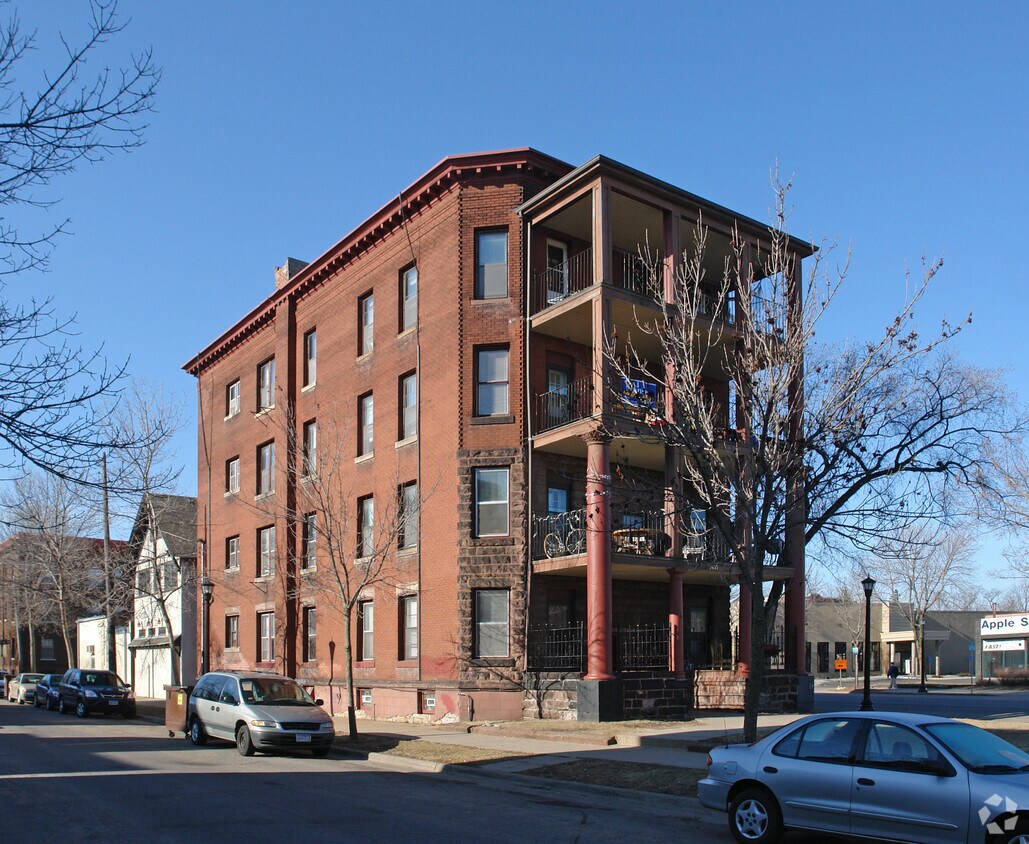 Foto principal - Mount Royal Apartments