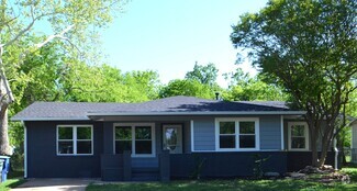 Building Photo - 610 W Washington Ave