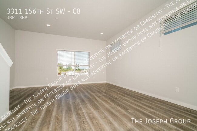 Foto del edificio - 3311 156th St SW