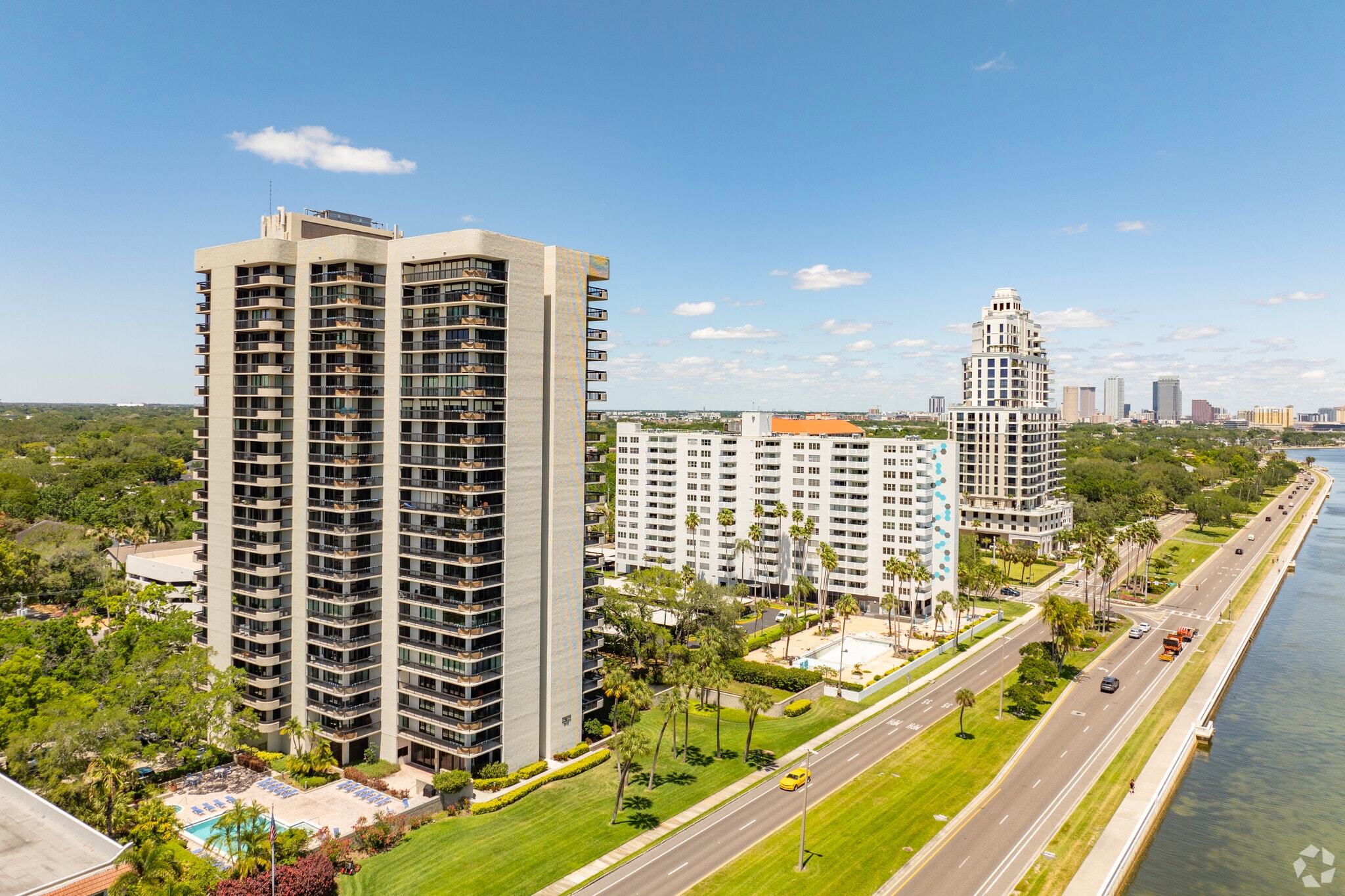 Atrium on the Bayshore