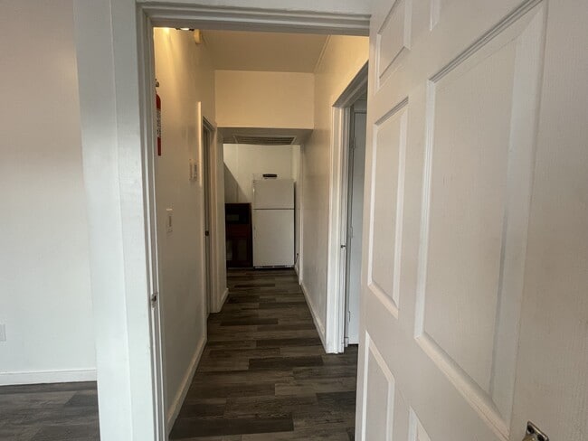 Foto del edificio - 20892 Cochran Rd