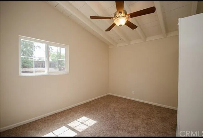 Foto del edificio - 22367 Farragut Ave