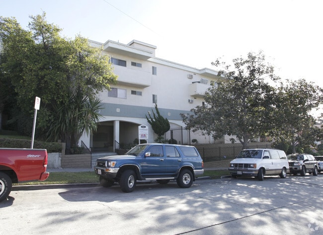 Building Photo - Villa Valore Apartments