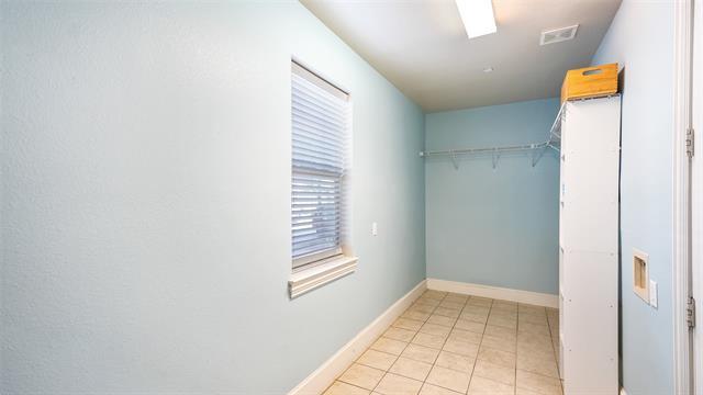 Foto del edificio - 6752 Plaza Via