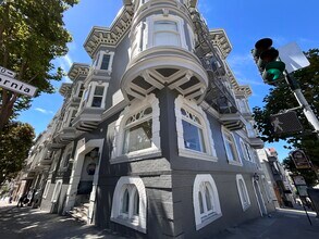 Building Photo - 1059 Leavenworth St