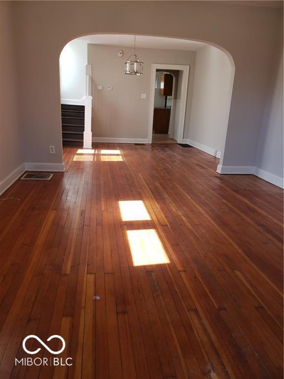 Building Photo - 1036 Churchman Ave