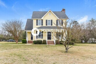 Building Photo - 7210 Justin Dr