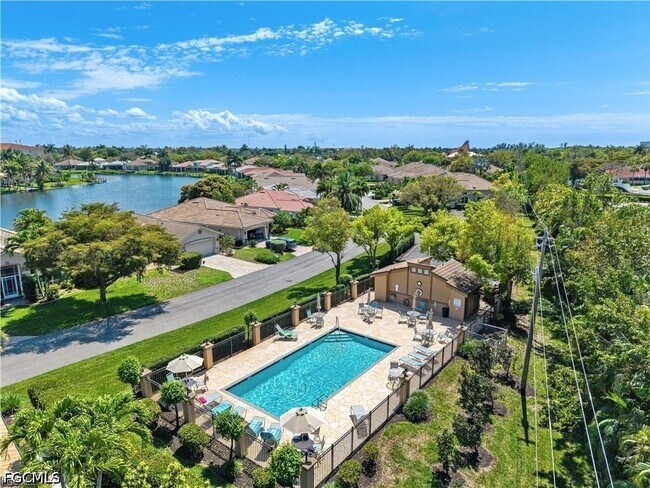 Foto del edificio - 15220 Cape Sable Ln