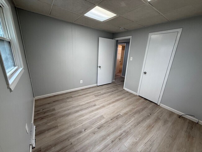 Building Photo - 4251 Dolores Ave