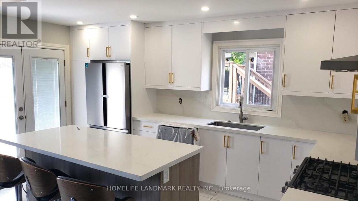 Building Photo - 200 Forsyth Rd