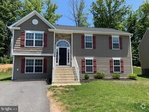 Building Photo - 6913 Lunette Ln
